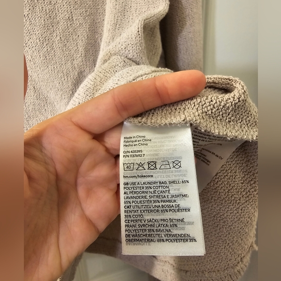 NWT | H&M Long Sleeve Shirt | Size Medium - Picture 5 of 5